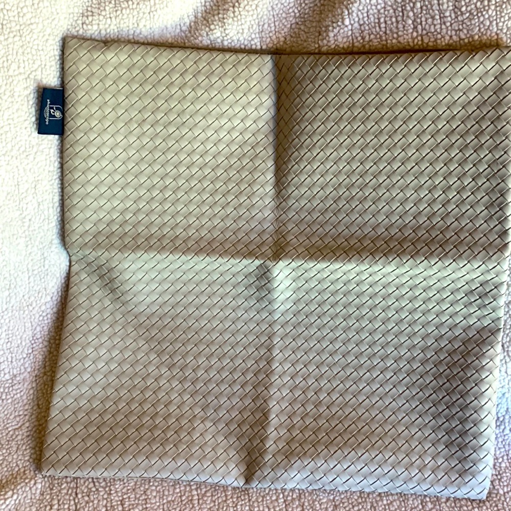 Phantoscope 18” x 18” Gray PU Leather Weave Microfiber Zipper Pillow Cover